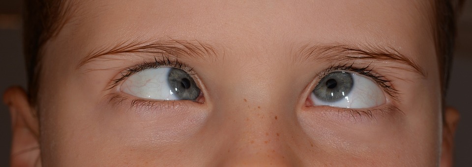 Hypermetrope sales gros yeux
