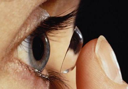 Comment concilier port de lentilles de contact et hiver ?